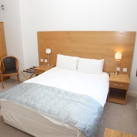 Cliff Lawn Hotel Leeds  Dış mekan fotoğraf