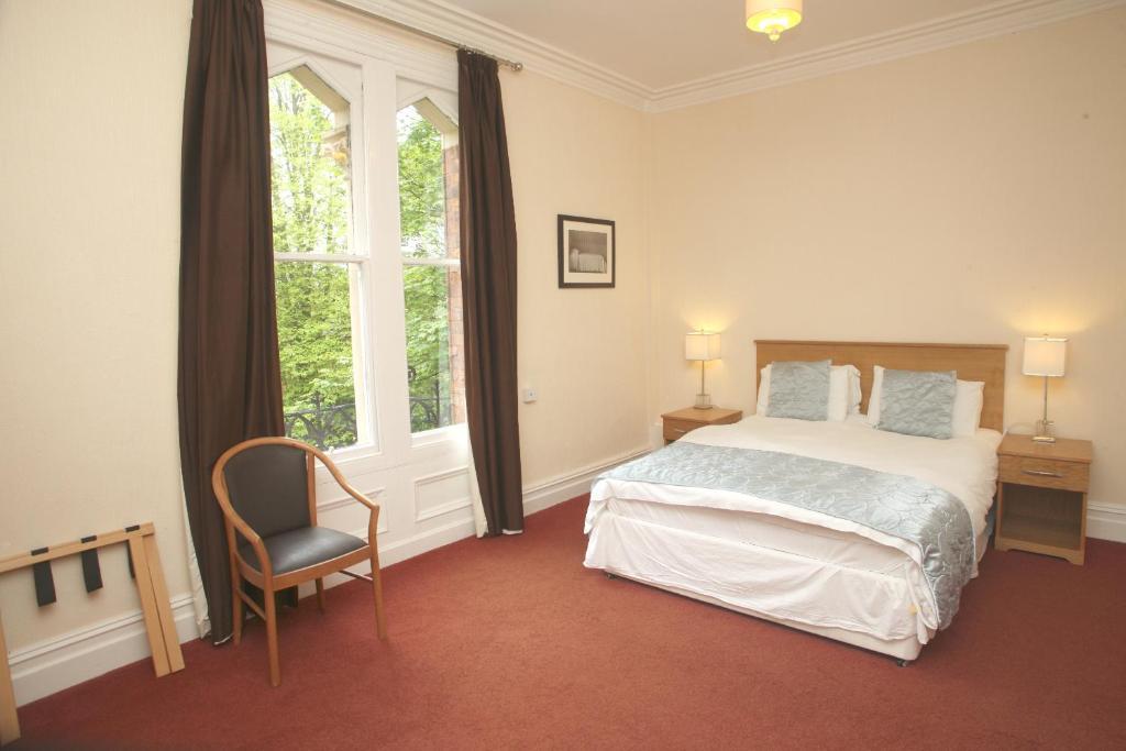 Cliff Lawn Hotel Leeds  Oda fotoğraf