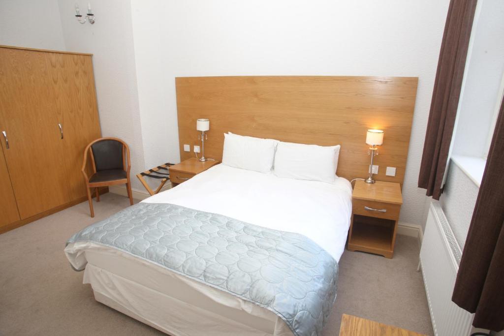 Cliff Lawn Hotel Leeds  Dış mekan fotoğraf