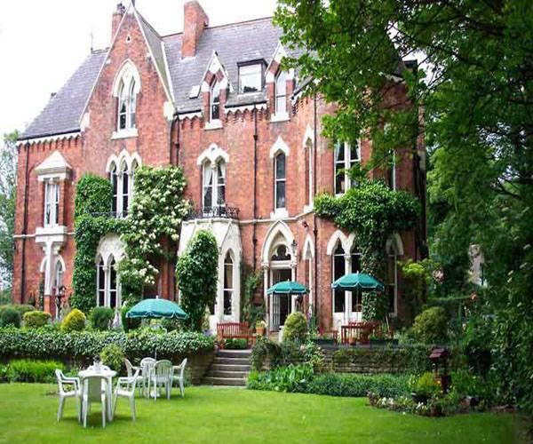 Cliff Lawn Hotel Leeds  Dış mekan fotoğraf