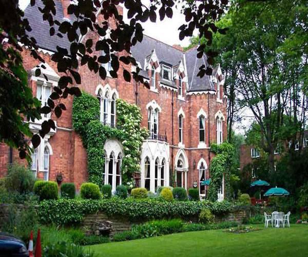 Cliff Lawn Hotel Leeds  Dış mekan fotoğraf