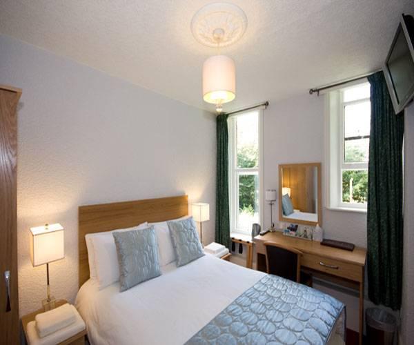 Cliff Lawn Hotel Leeds  Dış mekan fotoğraf