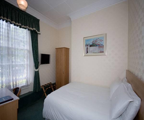 Cliff Lawn Hotel Leeds  Dış mekan fotoğraf